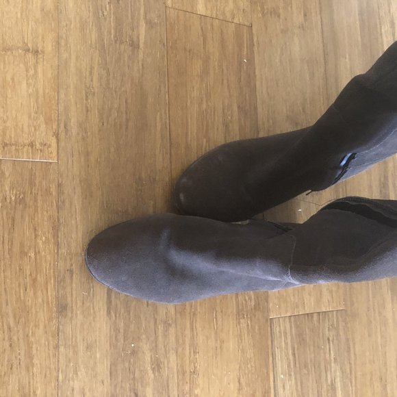 Steve Madden Women's Thigh-High Tyga Boot - Picture 7 of 9